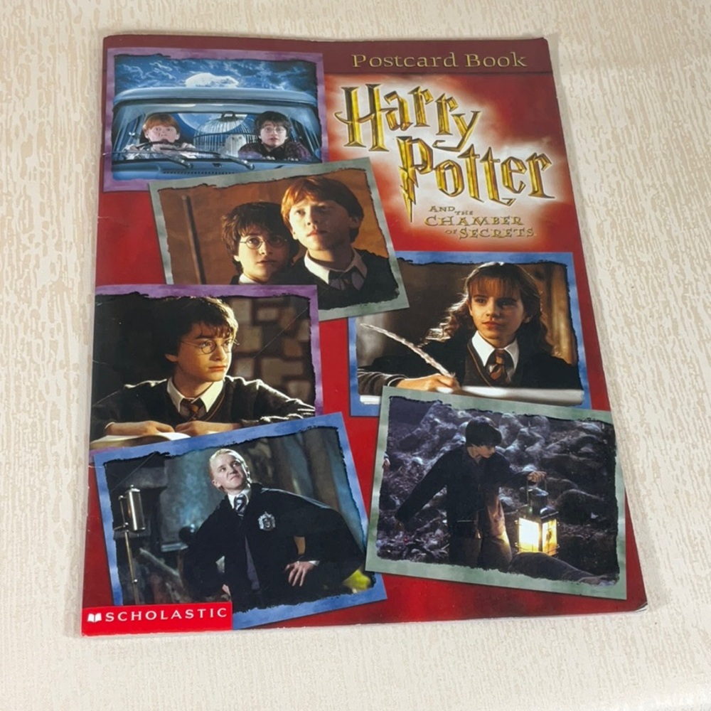 Harry Potter and the Chamber of Secrets Postcard Book, First Printing 2002